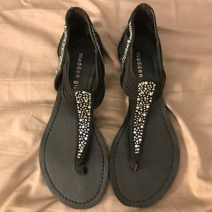 Sparkly Madden Girl Thong Sandals, Size 5.5, Black
